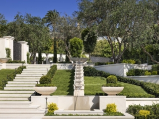 Crystal Cove, Pelican Crest